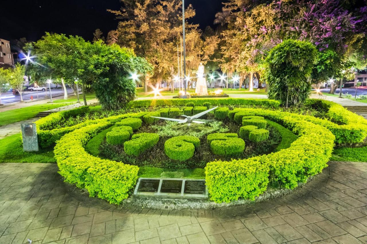 Hotel Dan Inn Pocos De Caldas - A Melhor Localizacao Do Centro By Nacional Inn Exterior foto